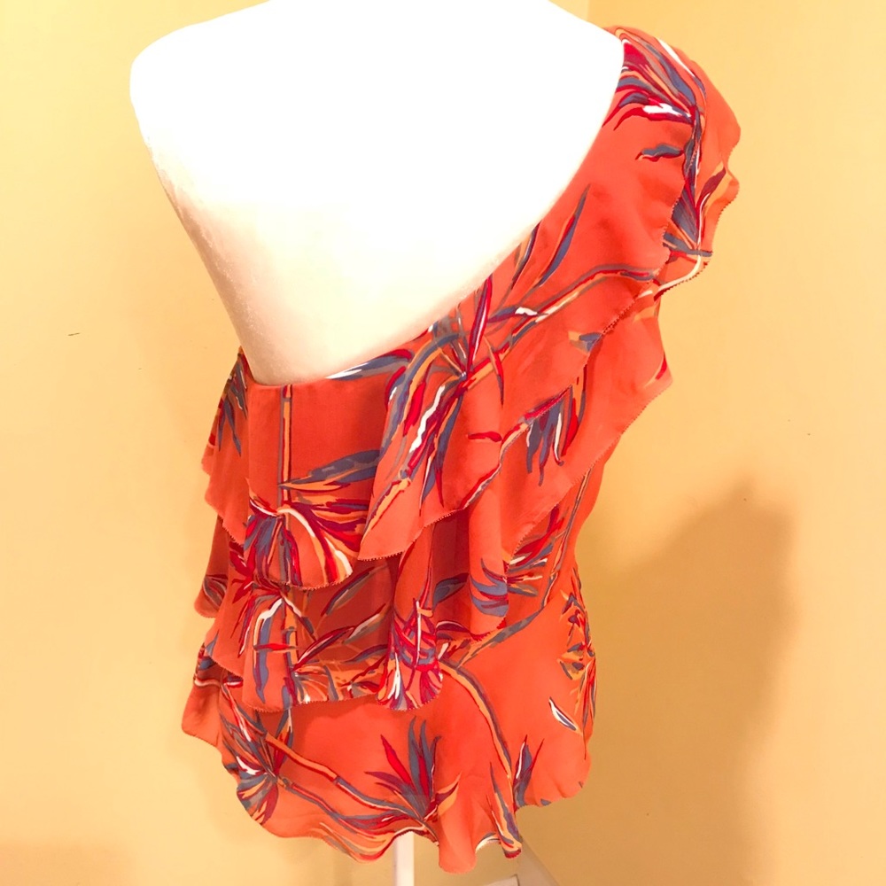 Amaryllis One Shoulder Ruffle Top 💜 - Picture 3 of 4